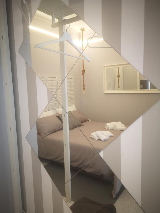 Spiderrooms Napoli Exterior foto